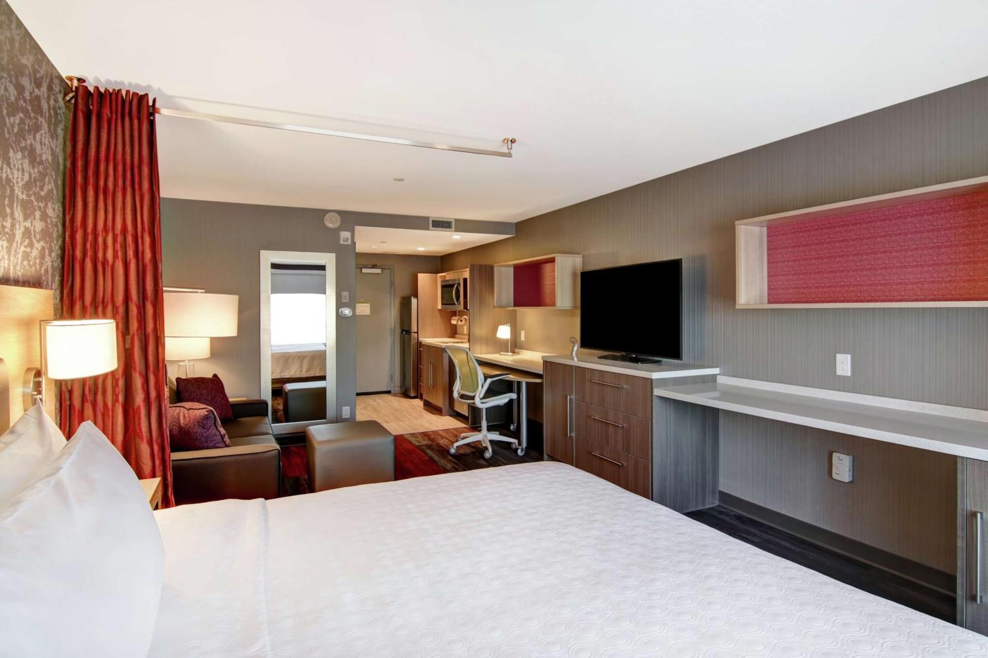 Home2 Suites By Hilton Edmonton South Экстерьер фото