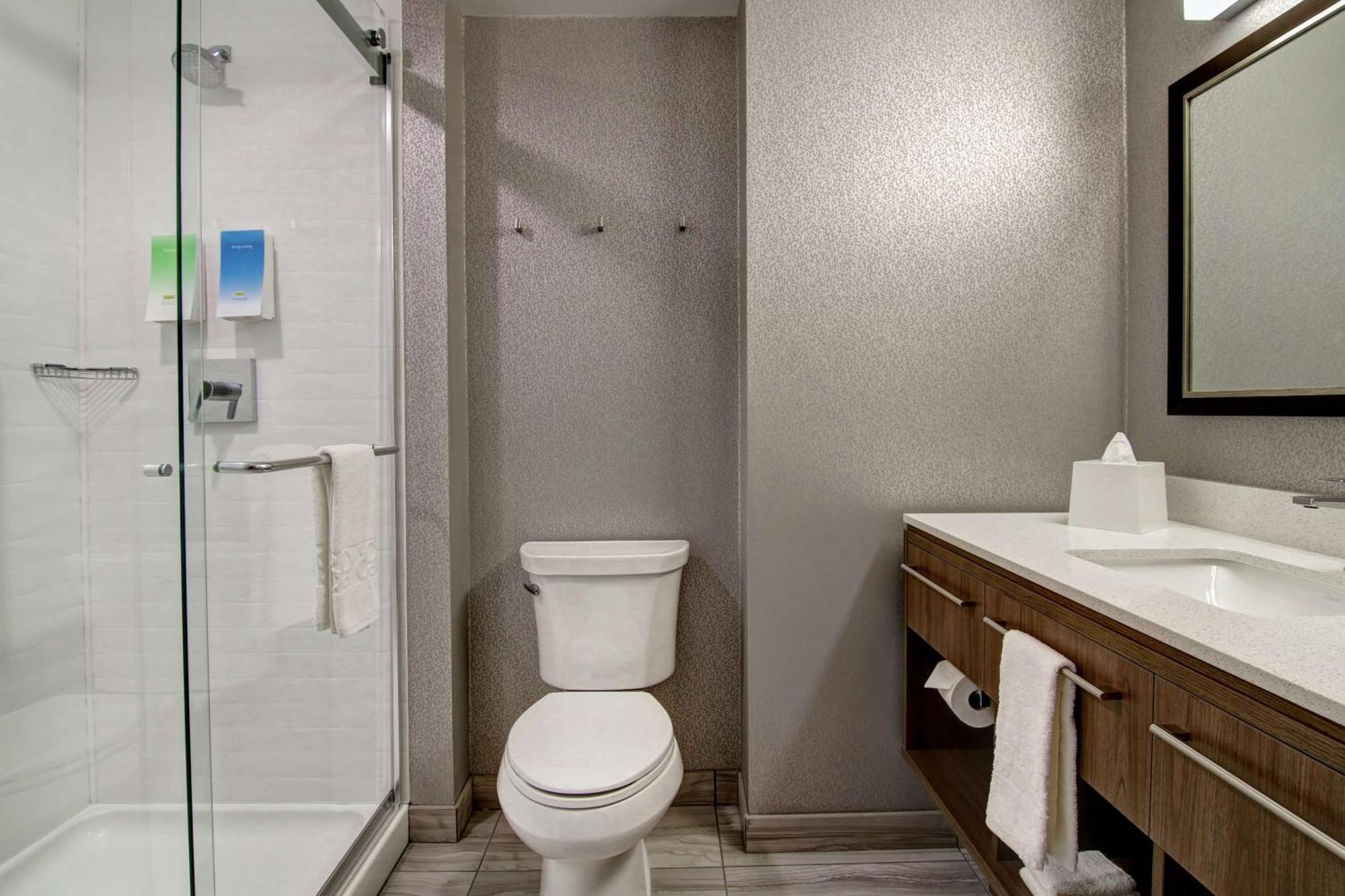 Home2 Suites By Hilton Edmonton South Экстерьер фото